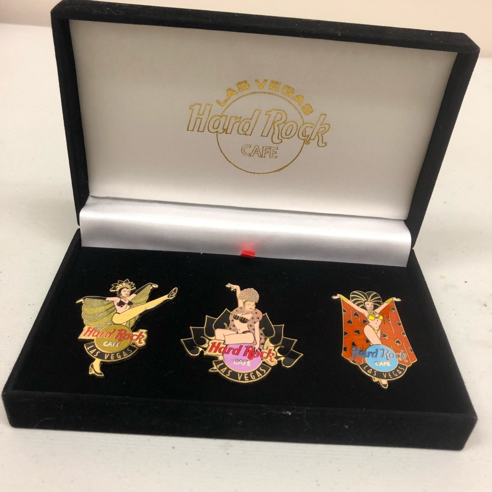 Hard Rock Cafe Las Vegas Spades Showgirls Set 3 Pins